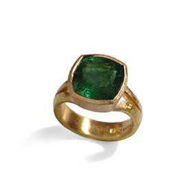 Emerald ring